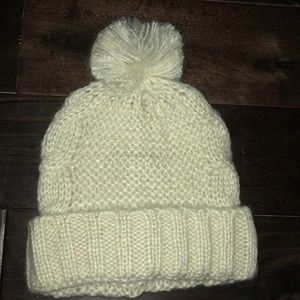 A cute white/Creme beanie.
